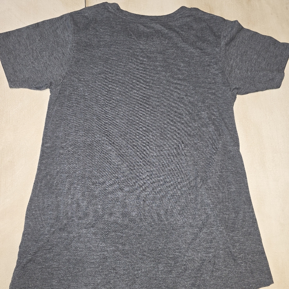 Gray Dog Mom T-Shirt. Dog Mom Graphic Tee - Picture 6 of 6